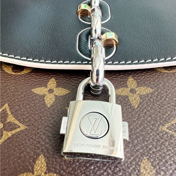 Louis Vuitton Chain It Top Handle Bag Monogram Canvas Leather PM Black Brown - Picture 5 of 12